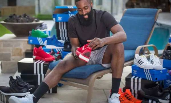 这类带有发 这类带有发